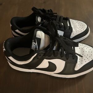 Nike Panda Dunks